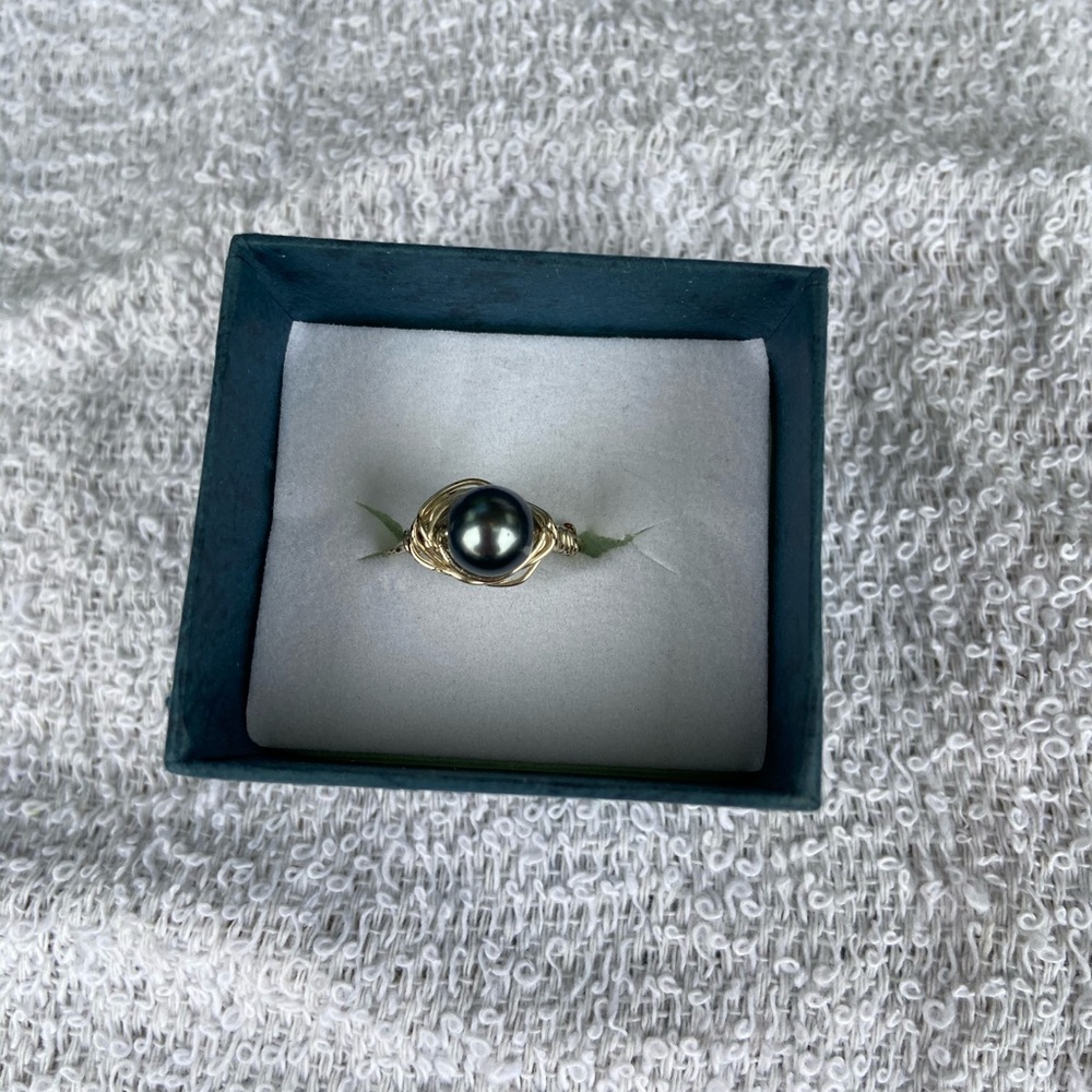 Hand made ladies ring by zangomike